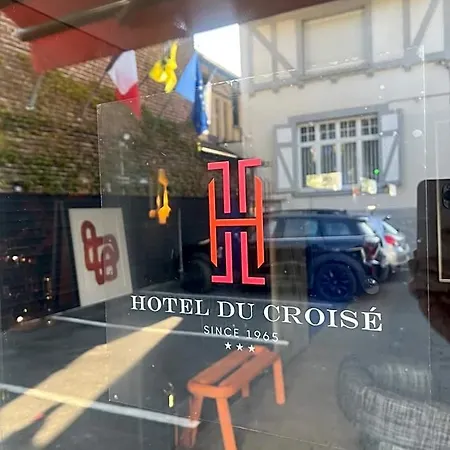 Du Croise Hotel