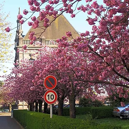 Hotel Du Croise La Madeleine (Nord)